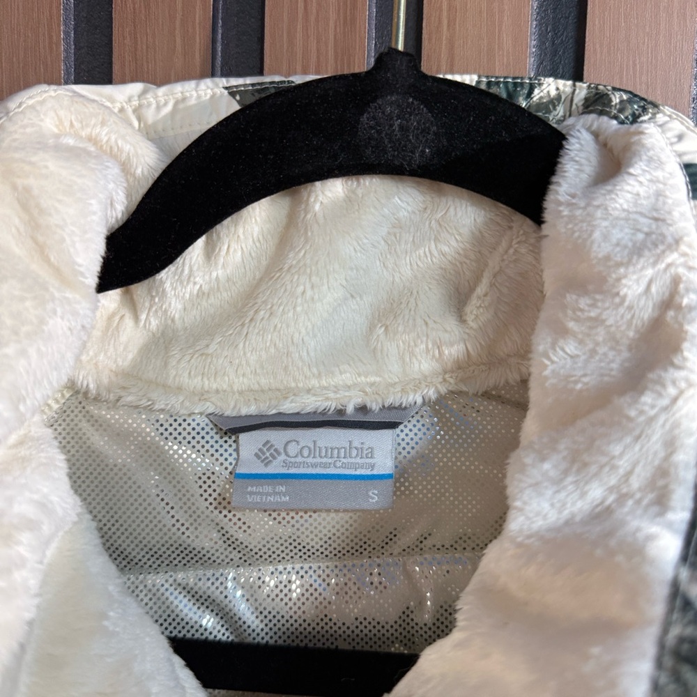 Columbia Women's White Out ll Omni Heat Hooded Jacket Puffer,Chulk -Size S - Picture 4 of 8